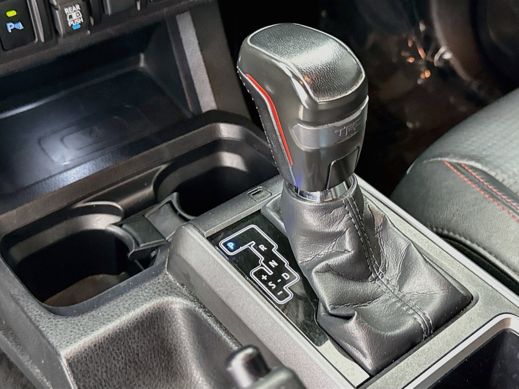 Used 2023  Toyota SR image 18