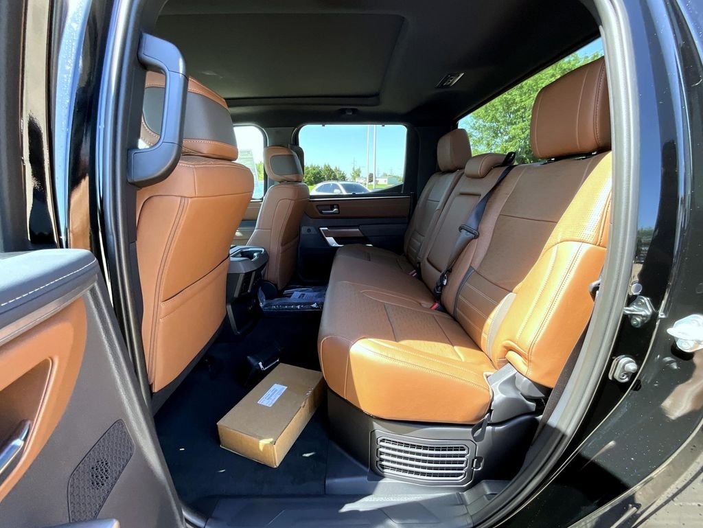 2025 Toyota Tundra 1794 Edition - Photo 12