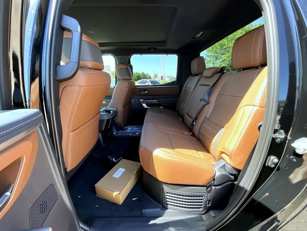 2025 Toyota Tundra 1794 Edition - Photo 12