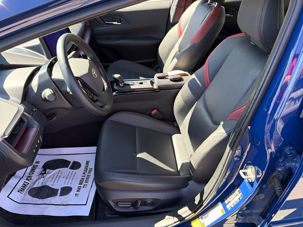 Used 2025 Reservoir Blue Toyota XSE Premium image 17