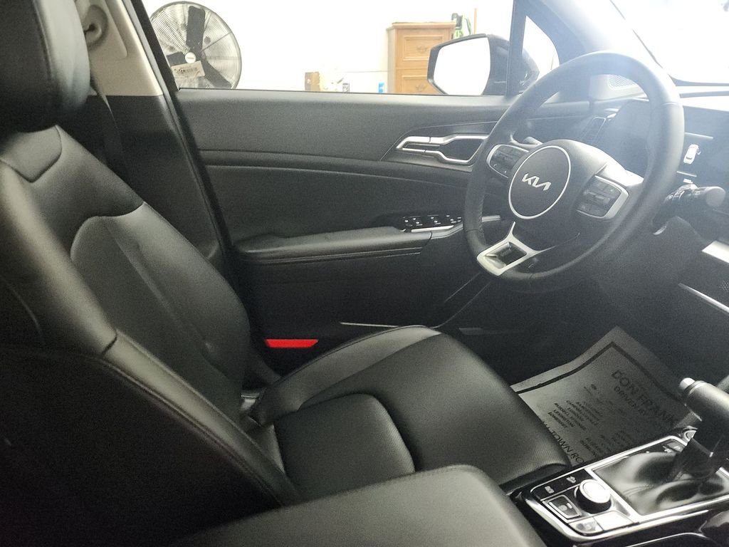 Used 2025 Black Kia EX image 15
