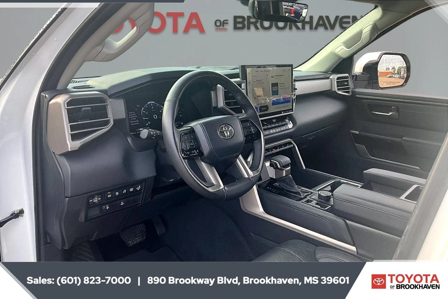 Used 2024 Wind Chill Pearl Toyota Limited Hybrid image 12