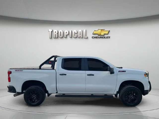 Used 2023 SUMMIT WHITE Chevrolet LT Trail Boss image 6