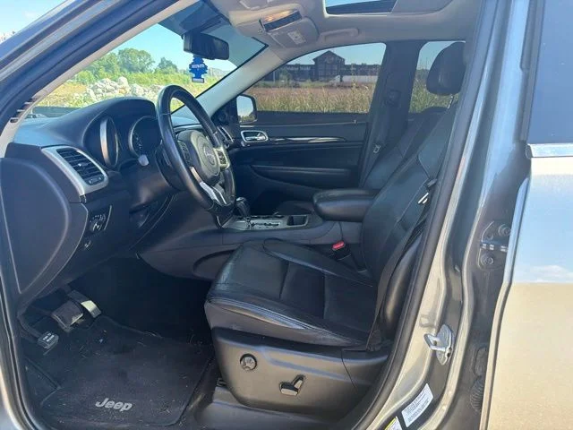 Used 2012 Gray Jeep Altitude image 9