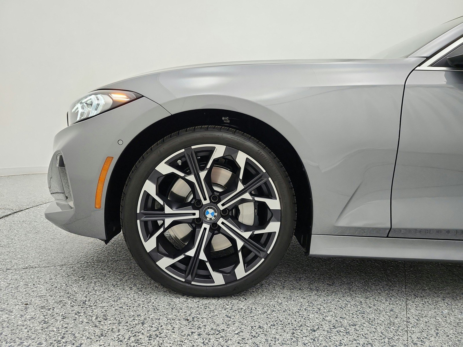 Used 2025 Skyscraper Grey Metallic BMW 330i Sedan image 18