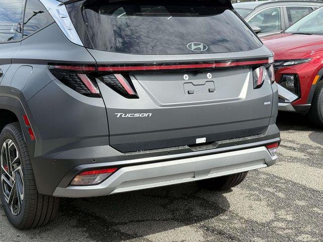 New 2025 Gray Hyundai Limited AWD image 11
