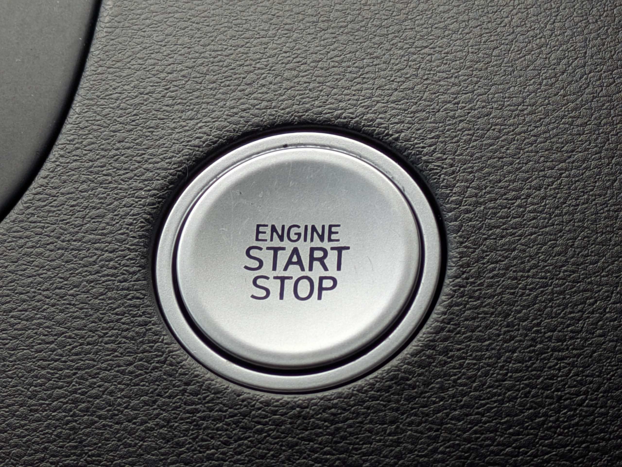 Certified Used 2024 Hampton Gray Hyundai SEL image 31