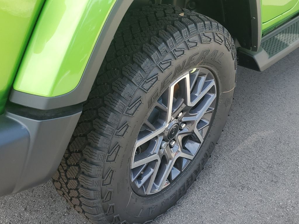 New 2026 Mojito Clear-Coat Exterior Paint Jeep Sahara image 5