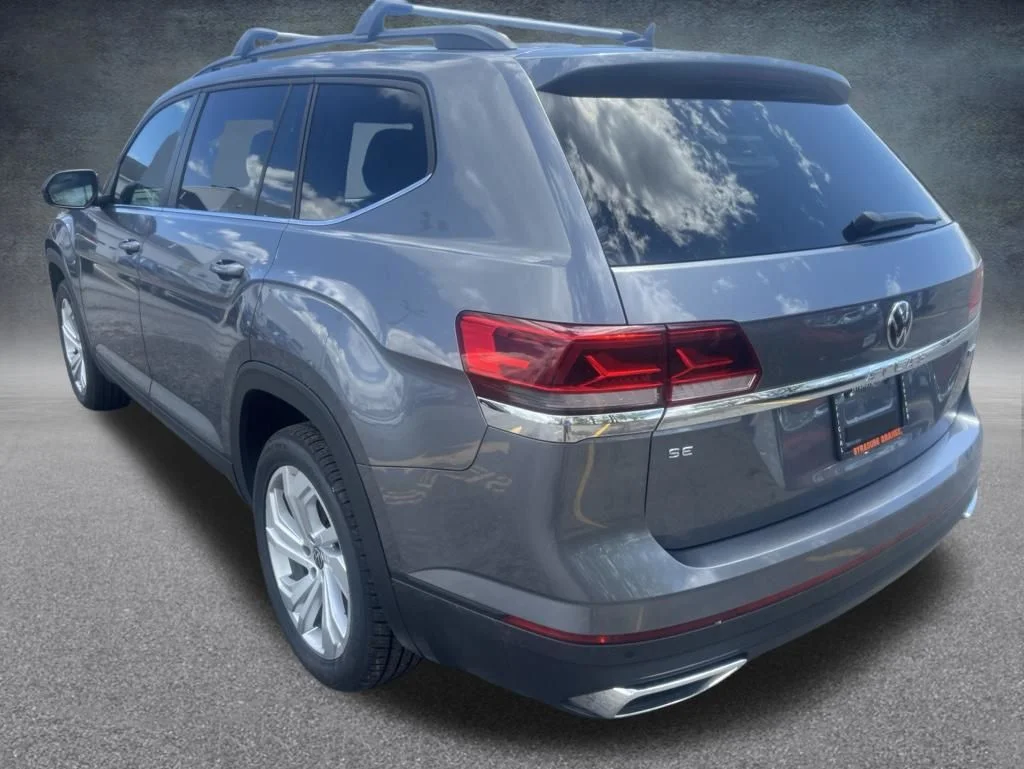 Used 2022 Gray Volkswagen 2.0T SE w/Technology image 8