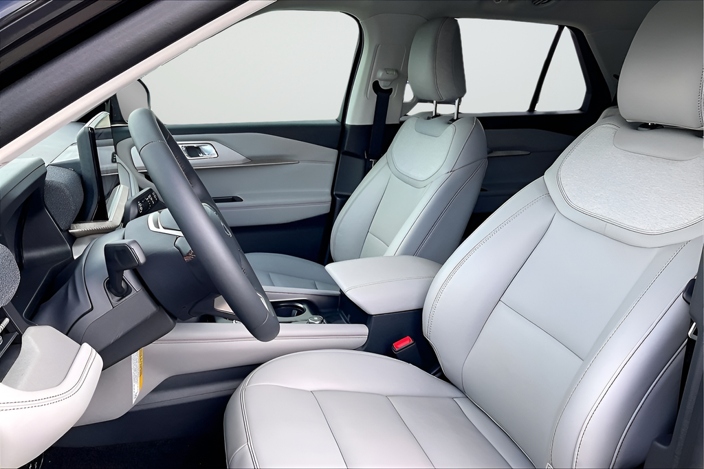 New 2026 Agate Black Metallic Ford Active image 10