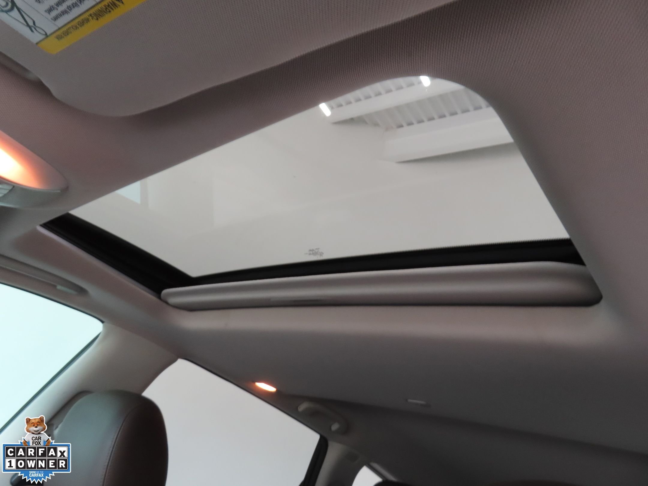 Used 2014 Black INFINITI Base image 20