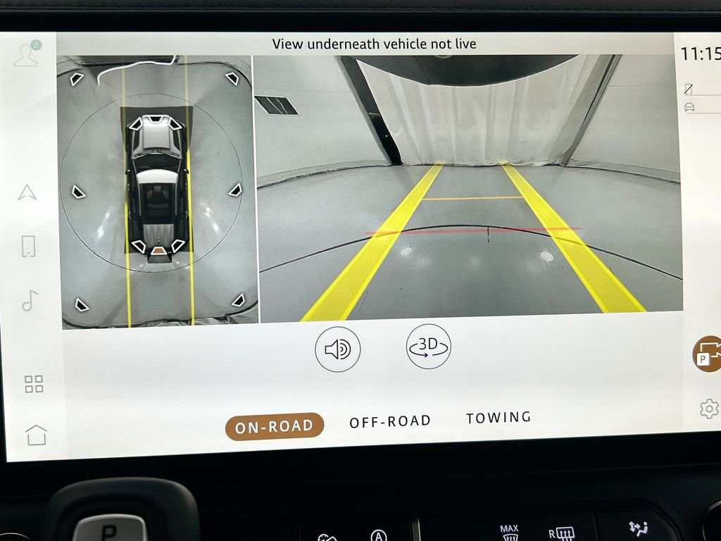 New 2026 Fuji White Land Rover X-Dynamic SE image 15