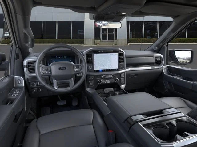 2025 Ford F-150 XLT - Photo 9