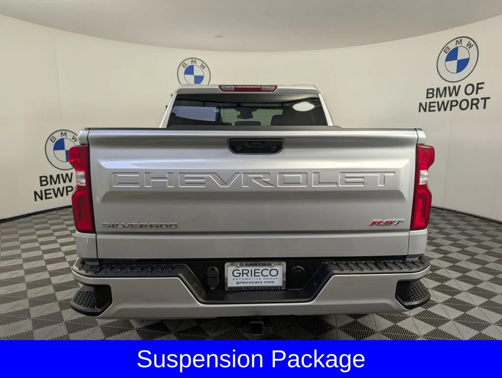 Used 2022 Silver Chevrolet RST image 7