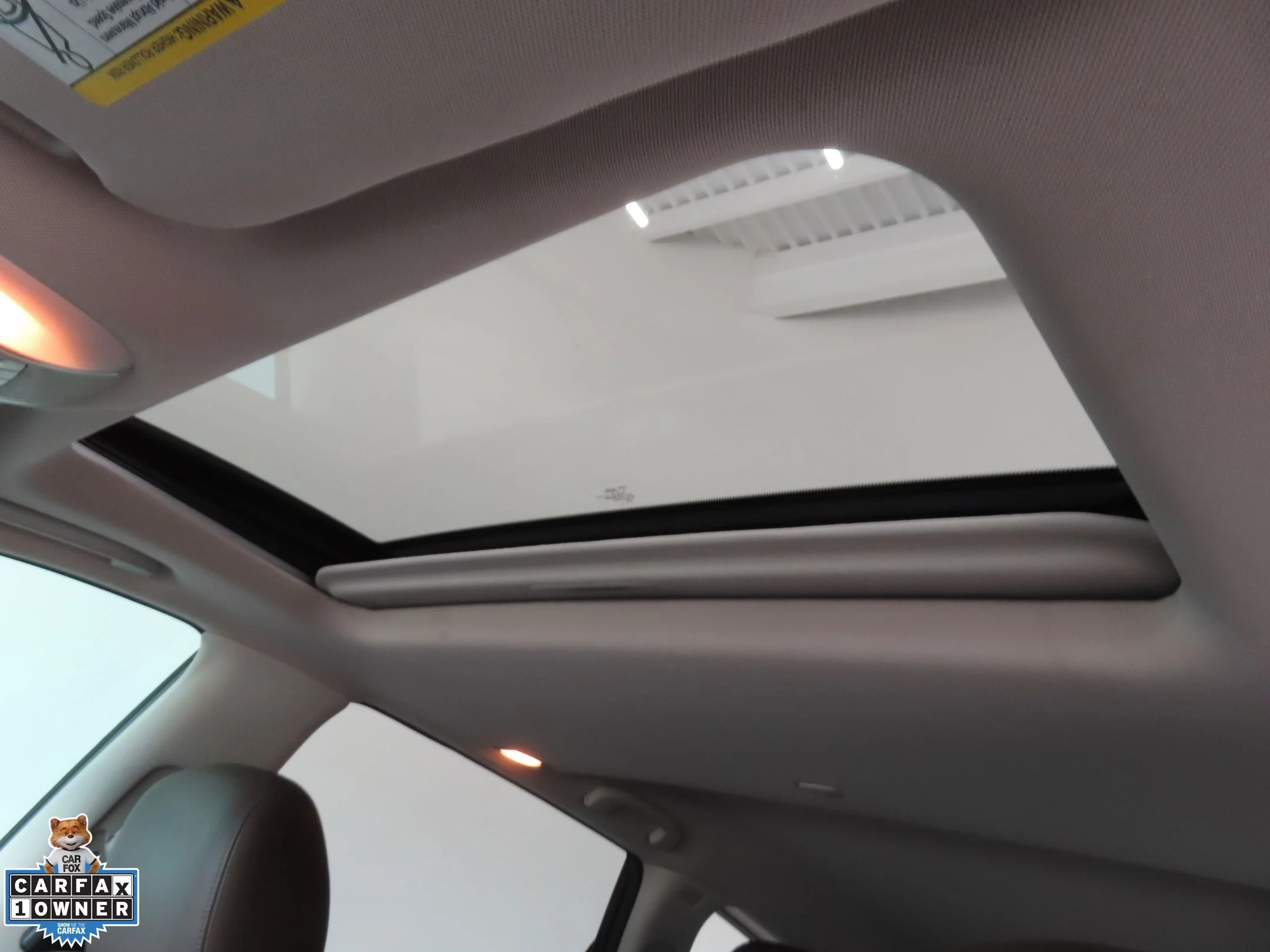 Used 2014 Black INFINITI Base image 20
