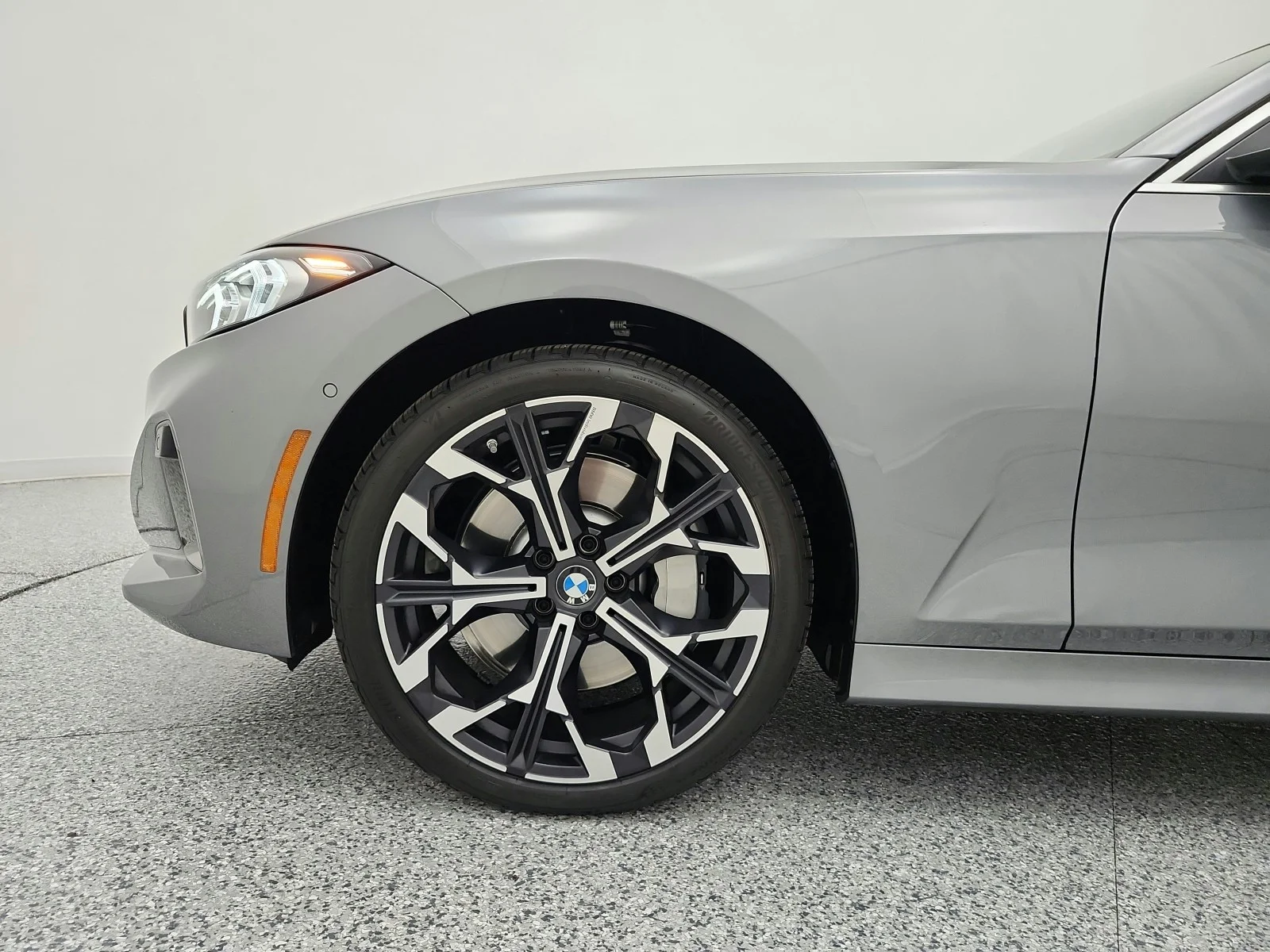 Used 2025 Skyscraper Grey Metallic BMW 330i Sedan image 18