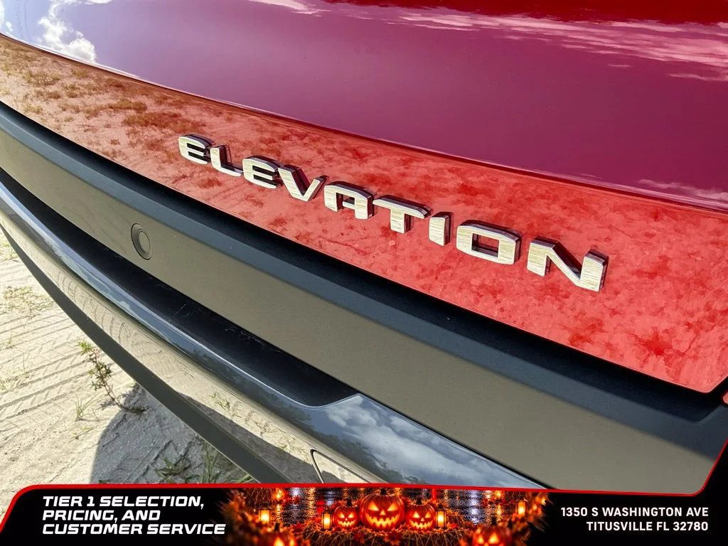 New 2027 Volcanic Red Tintcoat GMC Elevation image 22