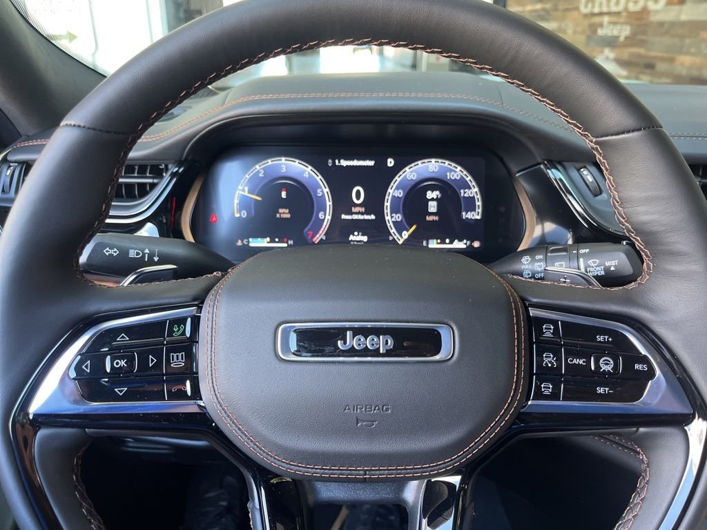 New 2026 Fathom Blue Pearl-Coat Exterior Paint Jeep Summit image 28