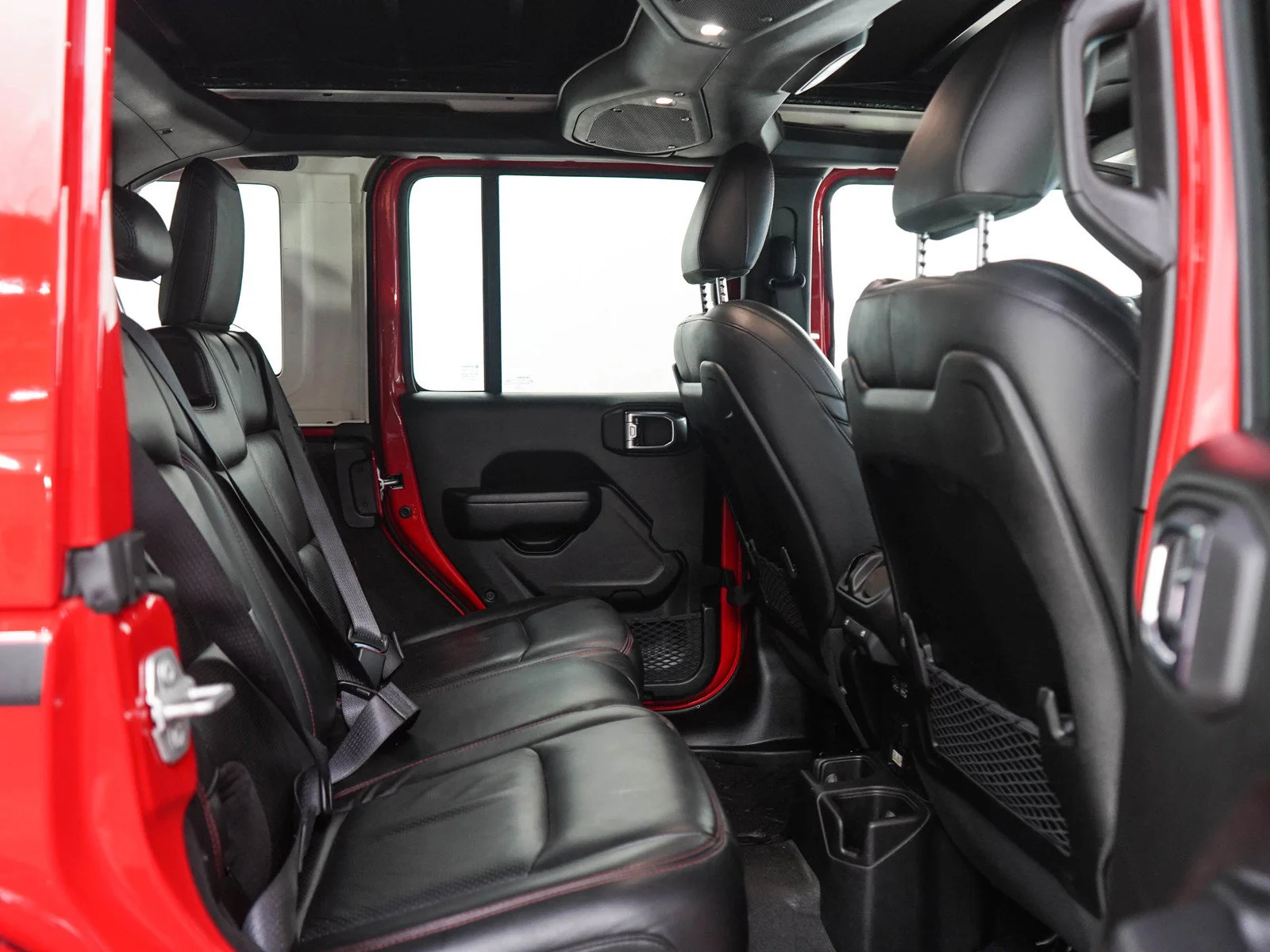 Used 2025 Firecracker Red Clearcoat Jeep Rubicon image 12