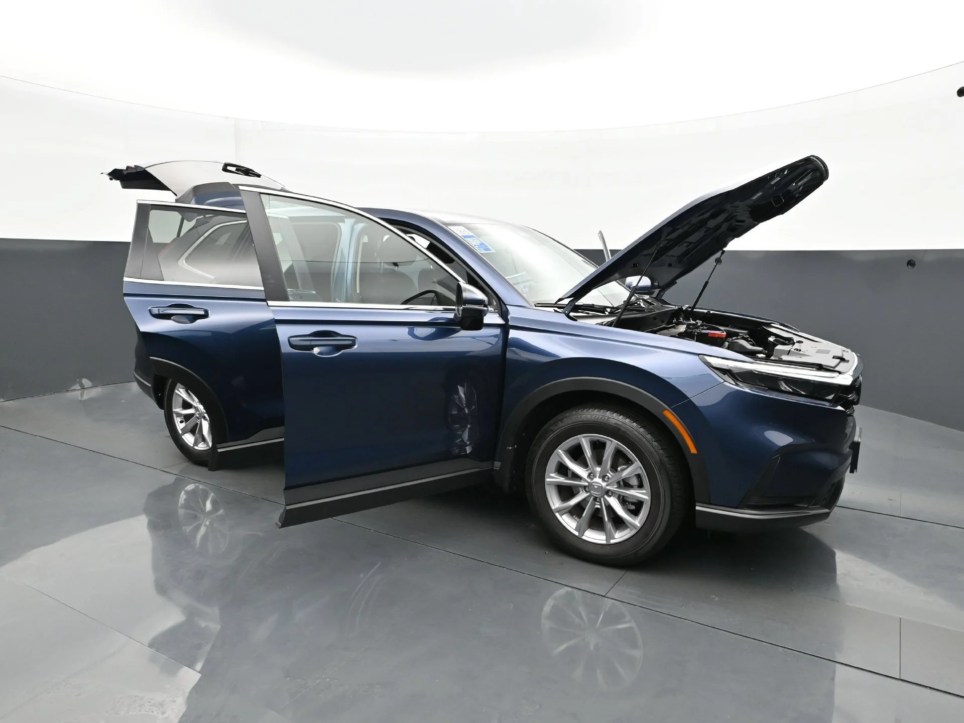 Used 2024 Blue Honda 5D WAGON EX AWD image 40