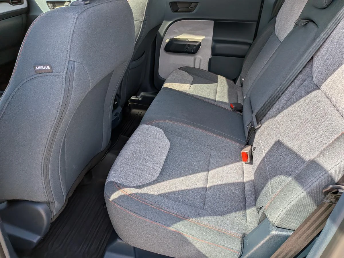 Used 2023 Grey Ford XLT image 16