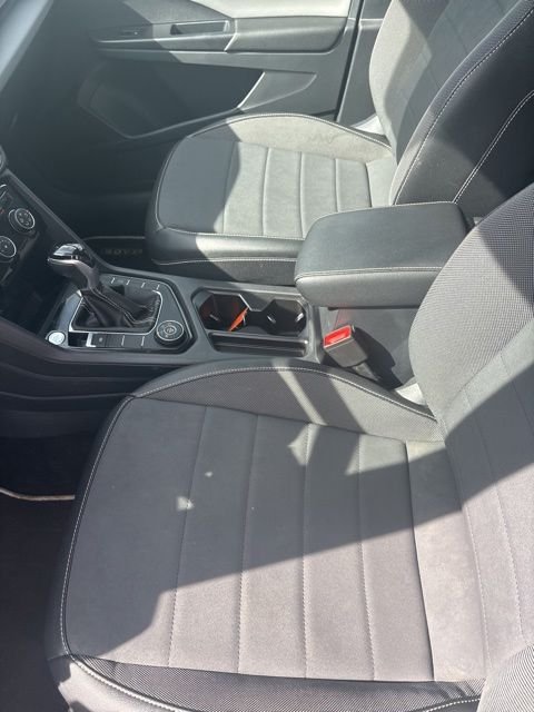 2023 Volkswagen Taos SE - Photo 29