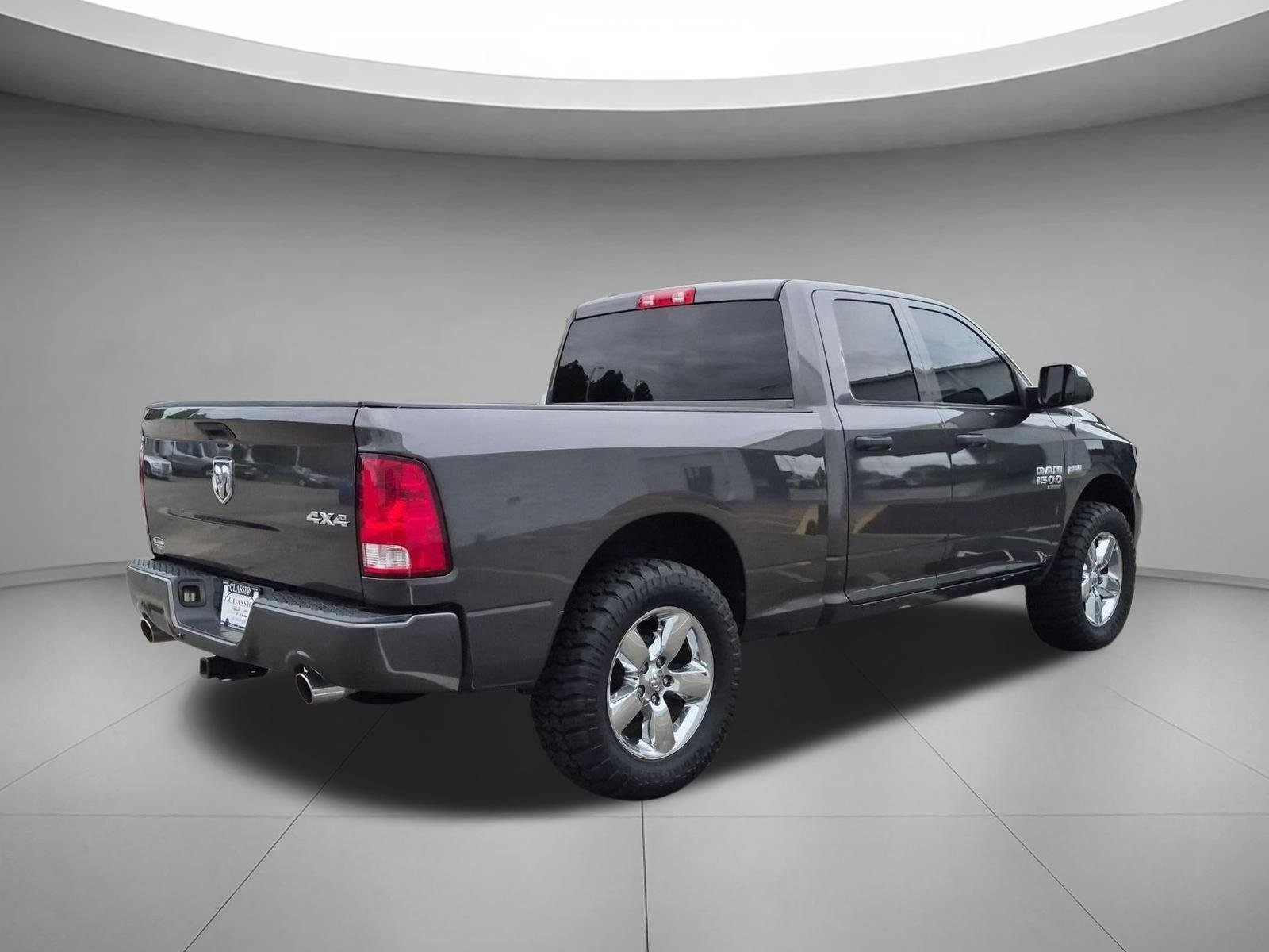 Used 2019 Granite Crystal Metallic Clearcoat Ram Express image 5