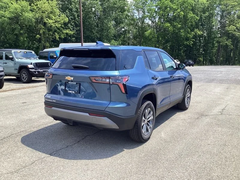 New 2027 Lakeshore Blue Metallic Chevrolet LT image 7