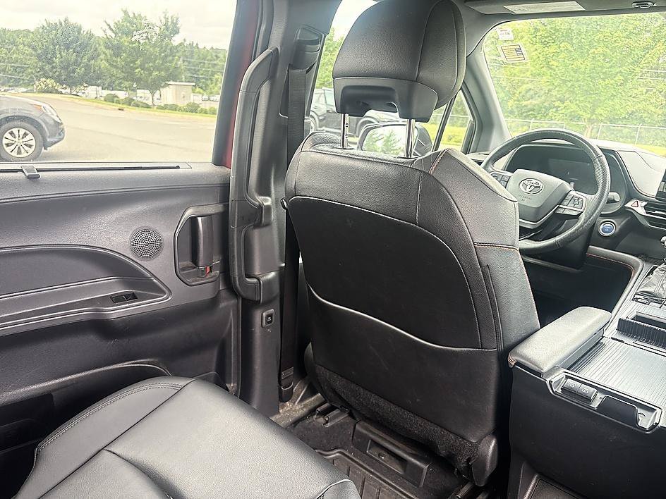 Used 2022 Ruby Flare Pearl Toyota XSE image 25
