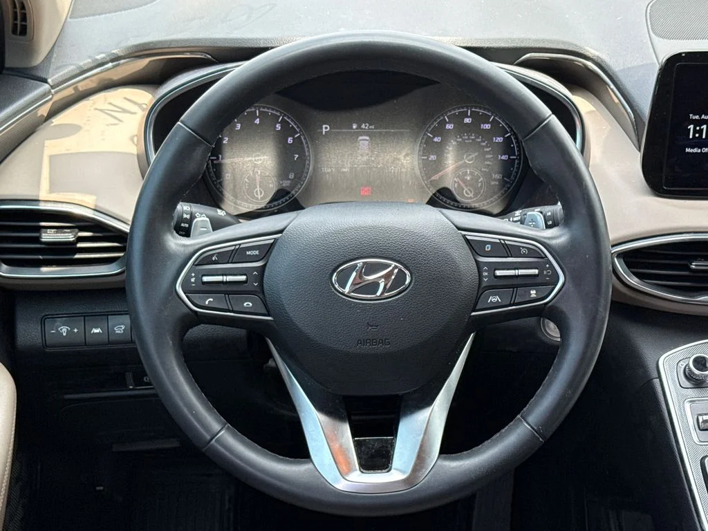 Used 2023 Black Hyundai SEL image 13