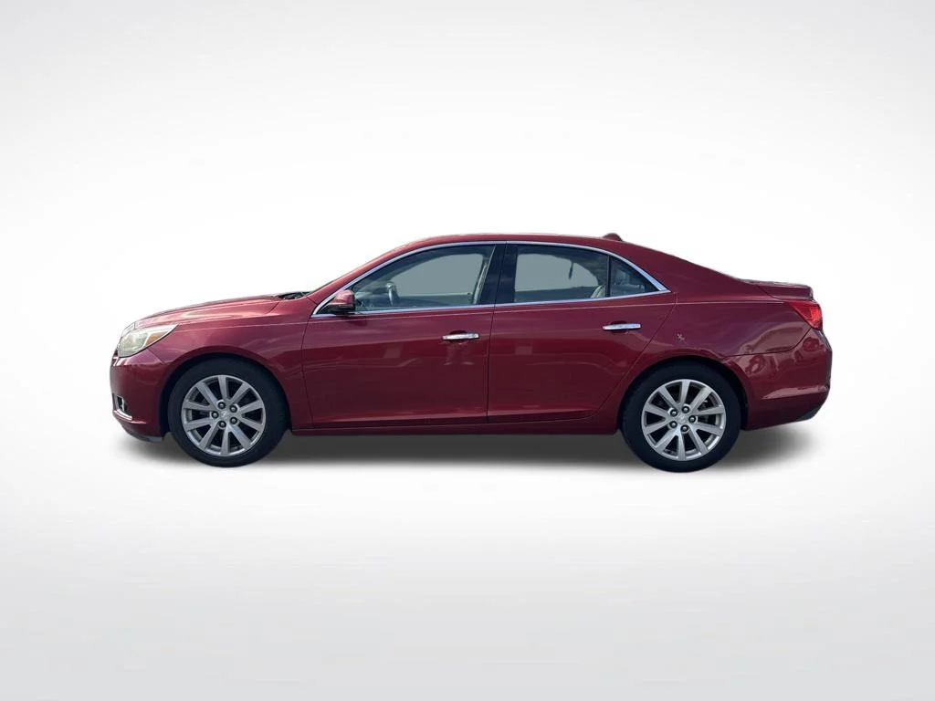 Used 2014 Crystal Red Chevrolet LTZ image 8