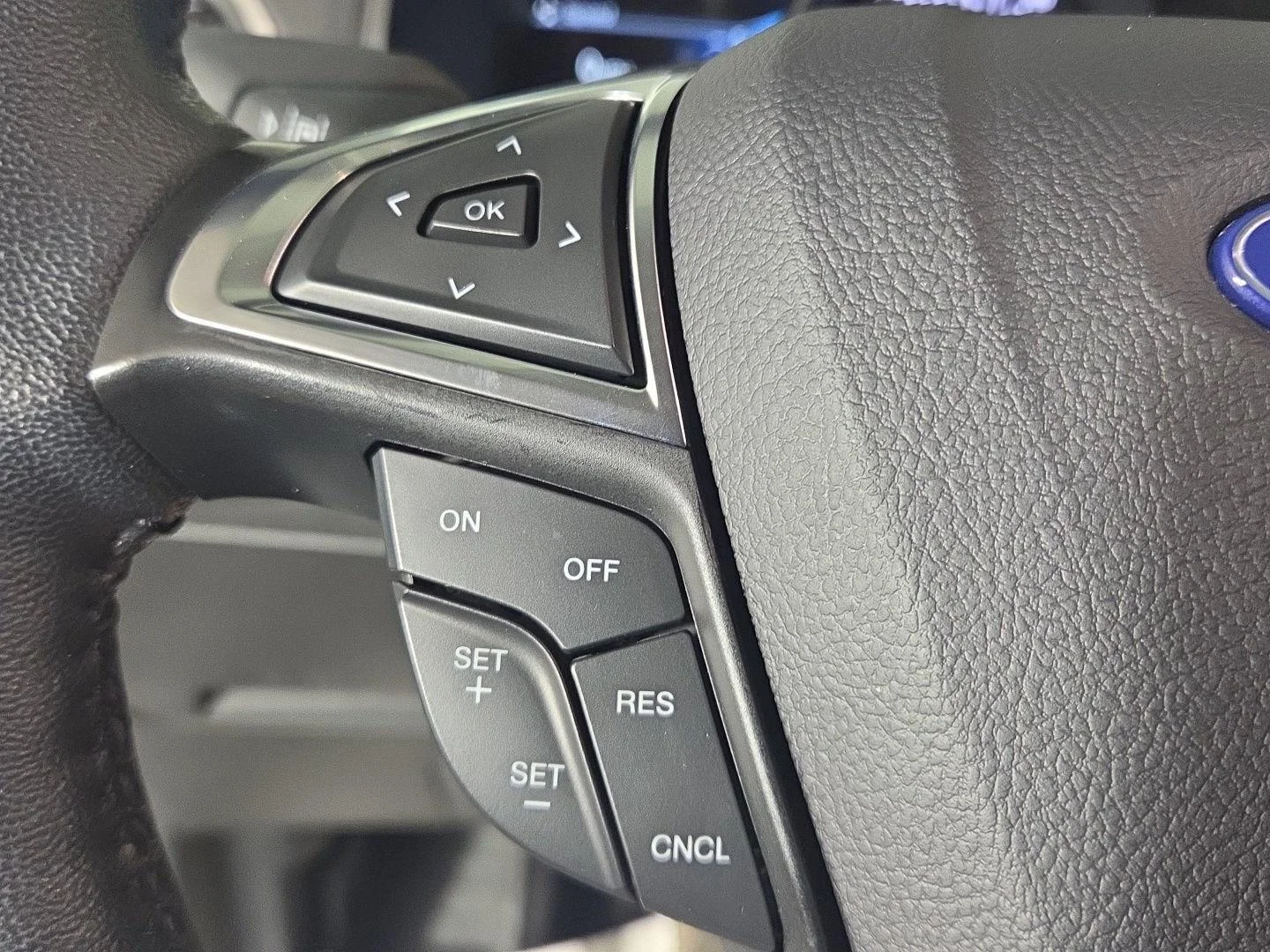 Used 2024 Iconic Silver Ford SEL image 10