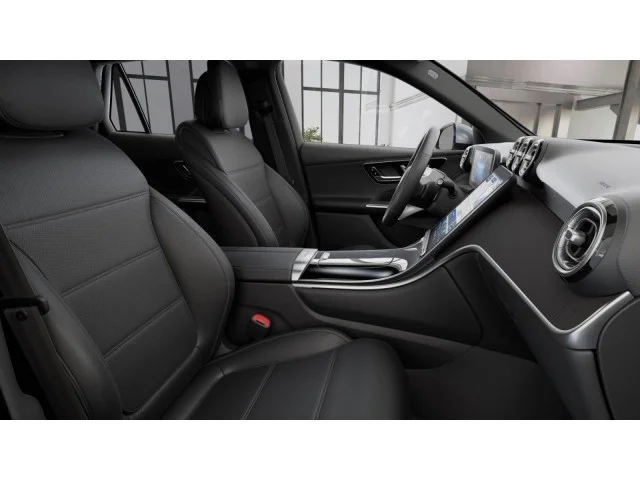 New 2026 Cirrus Silver Metallic Mercedes-Benz GLC 300 image 4