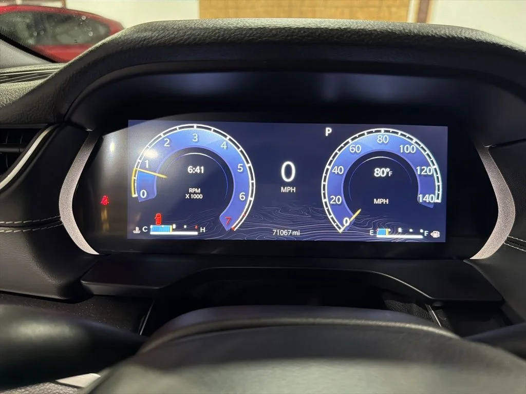 Used 2023 Gray Jeep Altitude X image 15