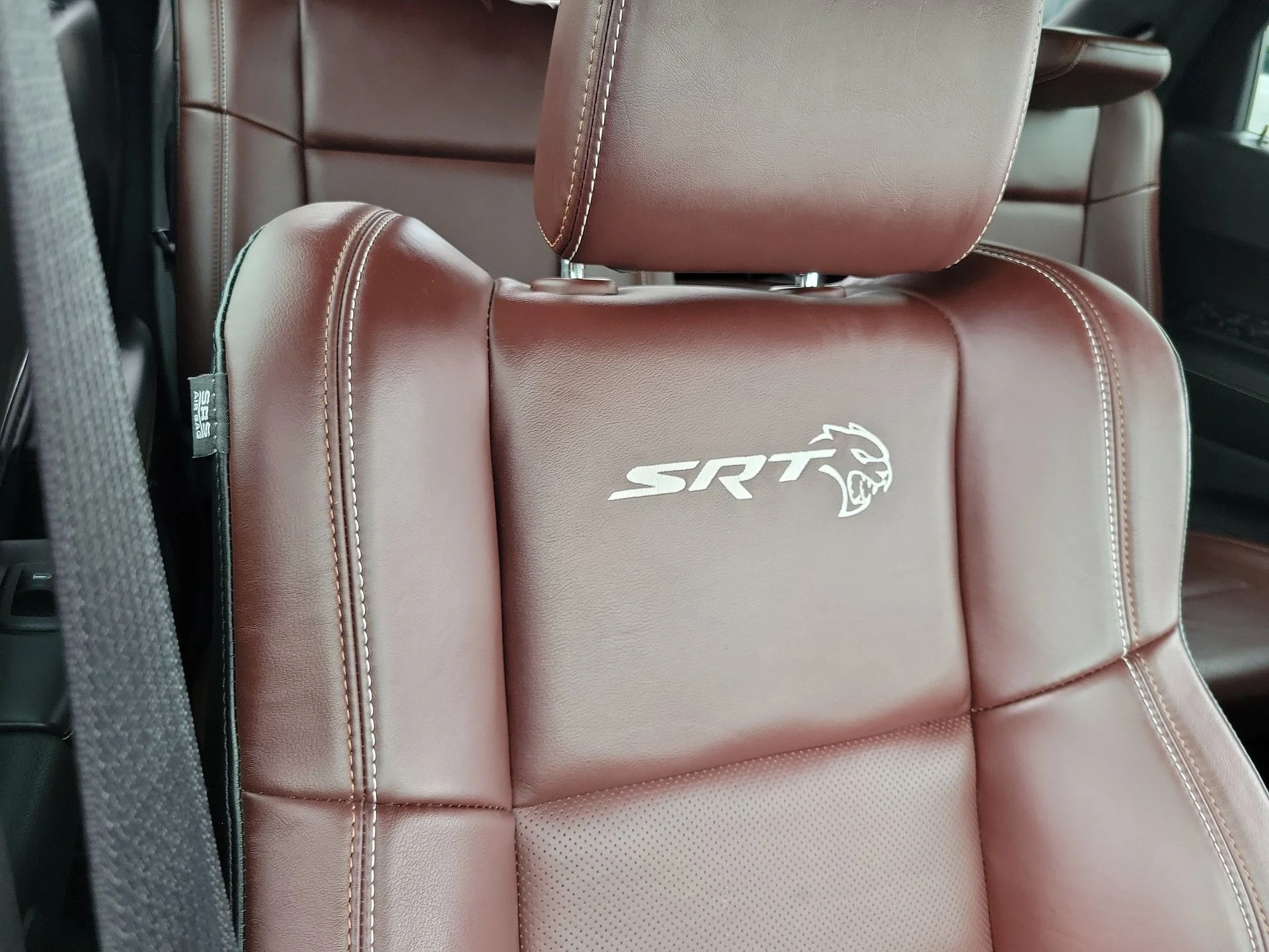 Used 2025 Silver Dodge SRT Hellcat image 24