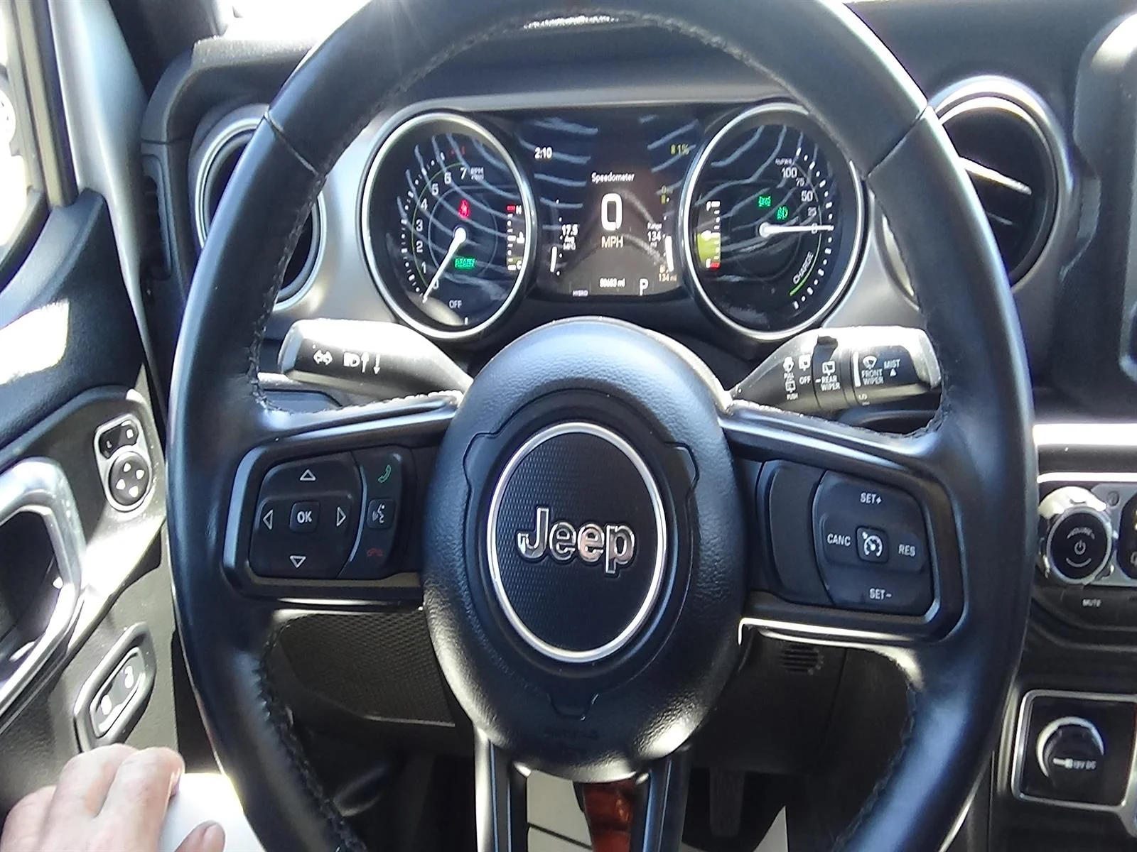 Used 2023 Silver Zynith Clear Coat (pse) Jeep Willys 4xe image 20