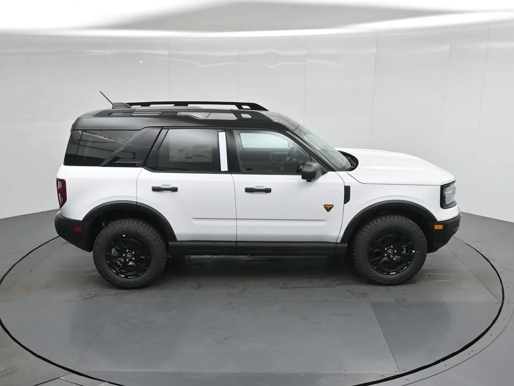 New 2026 Oxford White Ford Badlands image 41