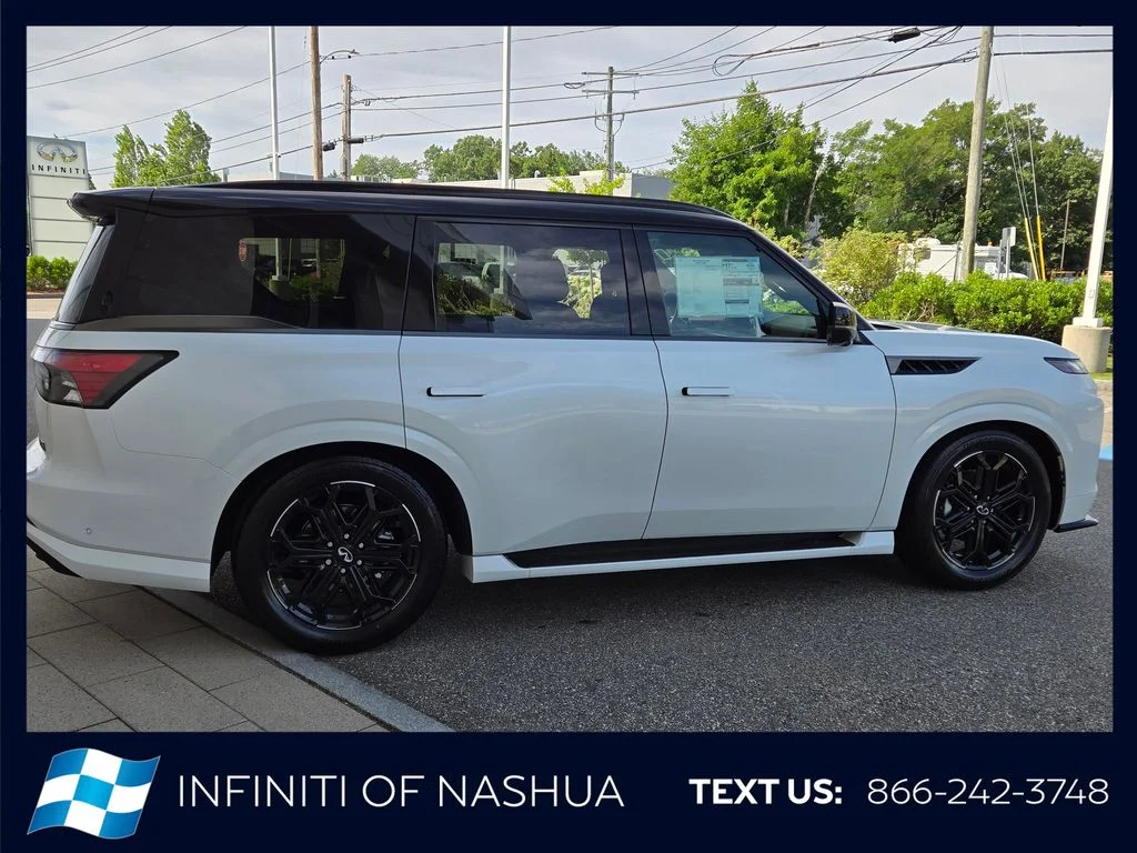 New 2027 2T RADIANT WHIT INFINITI Sport 4WD image 13