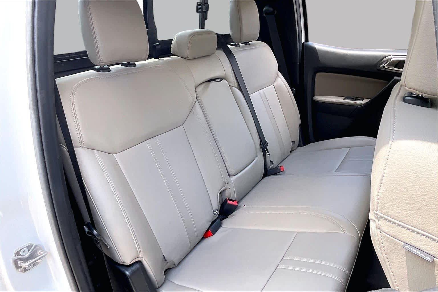 Used 2023 Oxford White Ford LARIAT image 20