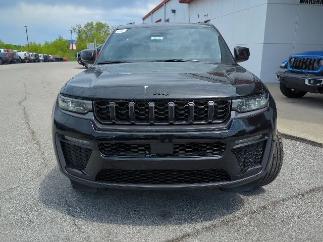 New 2026 Black Jeep Limited image 4