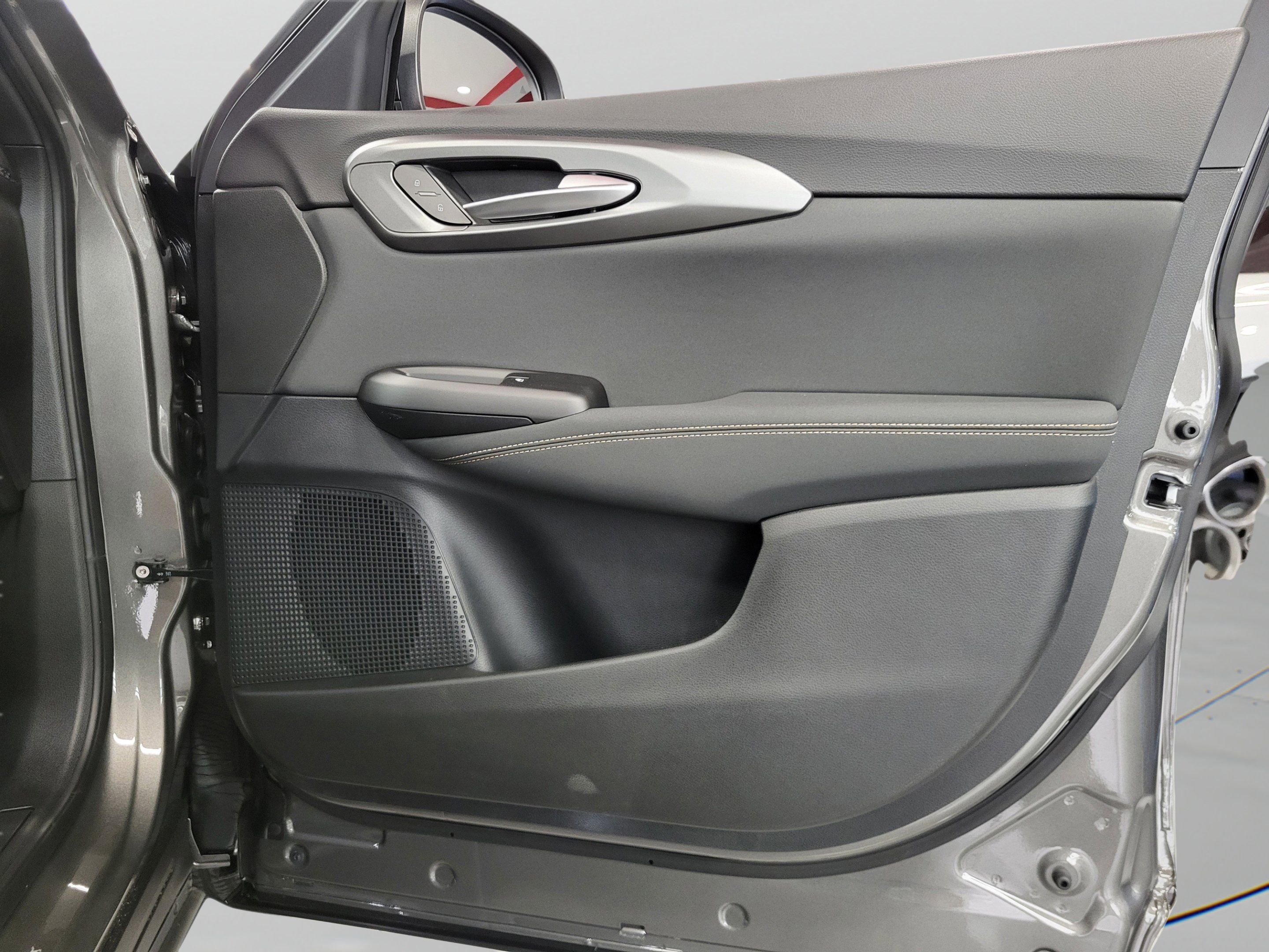 New 2025 Grigio Ascari Metallic Alfa Romeo  image 30