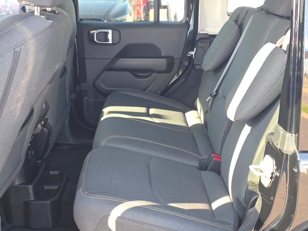 Used 2025 Black Clear Coat Jeep Sahara 4xe image 28