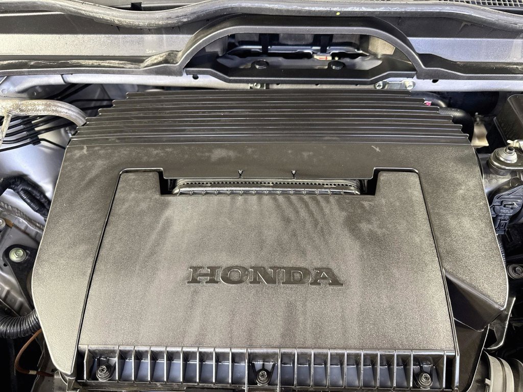 Certified Used 2024 Silver Honda TrailSport image 43