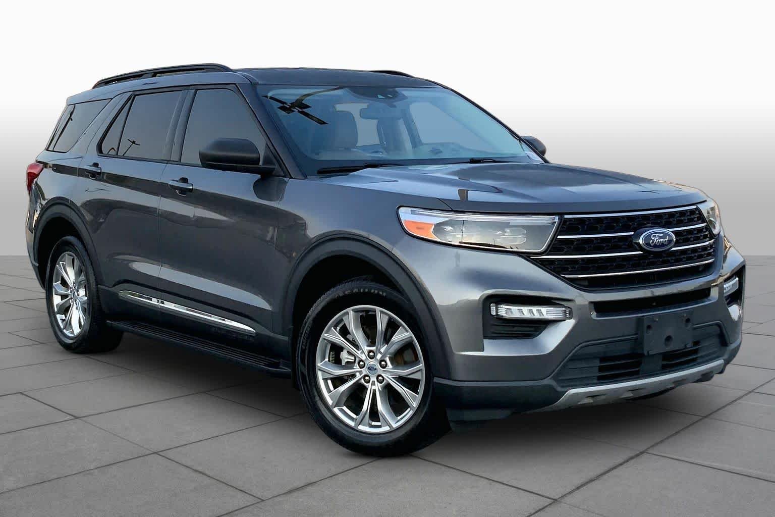 Used 2021 Carbonized Gray Metallic Ford XLT image 3