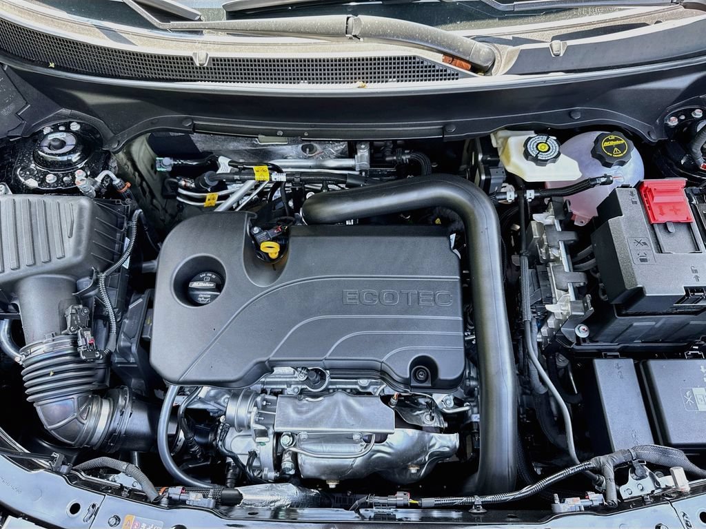 2027 Chevrolet Equinox LT - Photo 33