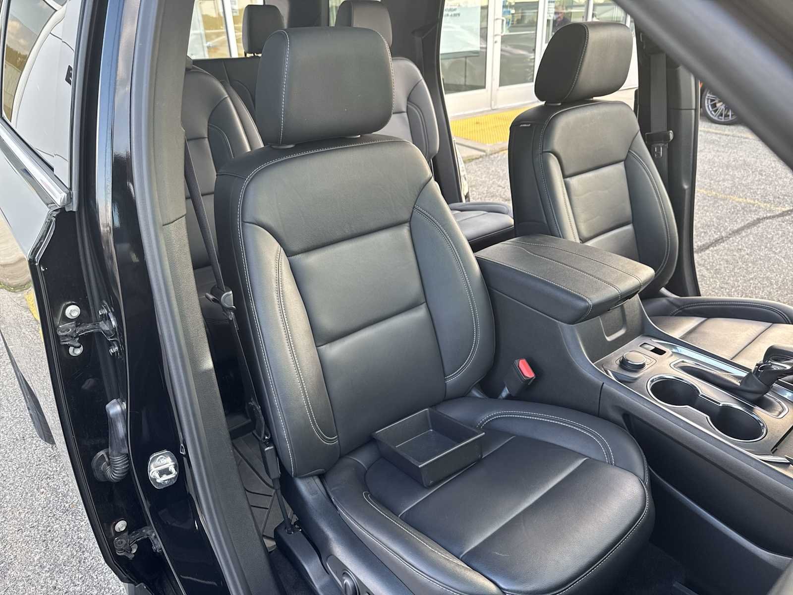 2023 Chevrolet Traverse 3LT - Photo 28