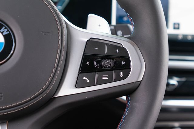 2026 BMW X5 M60i - Photo 19