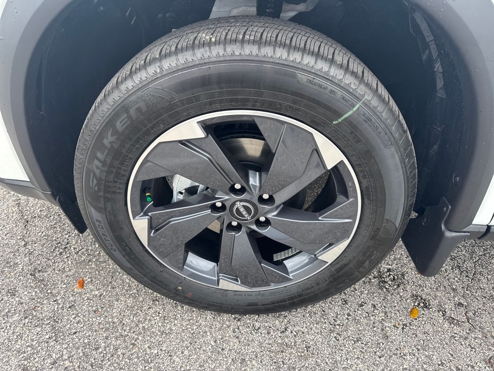 New 2026 Nissan Rogue SV 4D Sport Utility