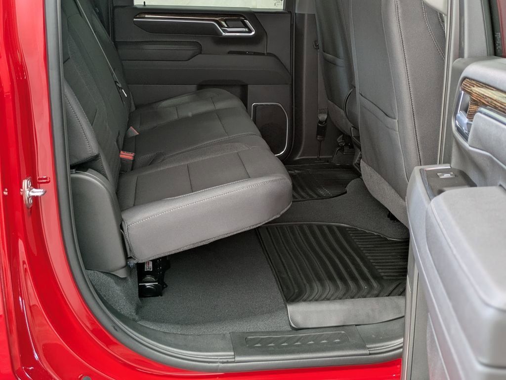 New 2026 Cardinal Red GMC SLE image 30