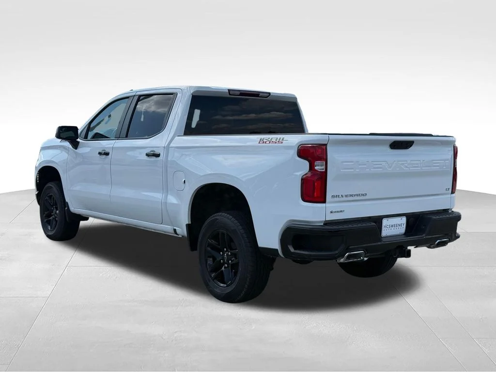 Used 2024 White Chevrolet LT Trail Boss image 3